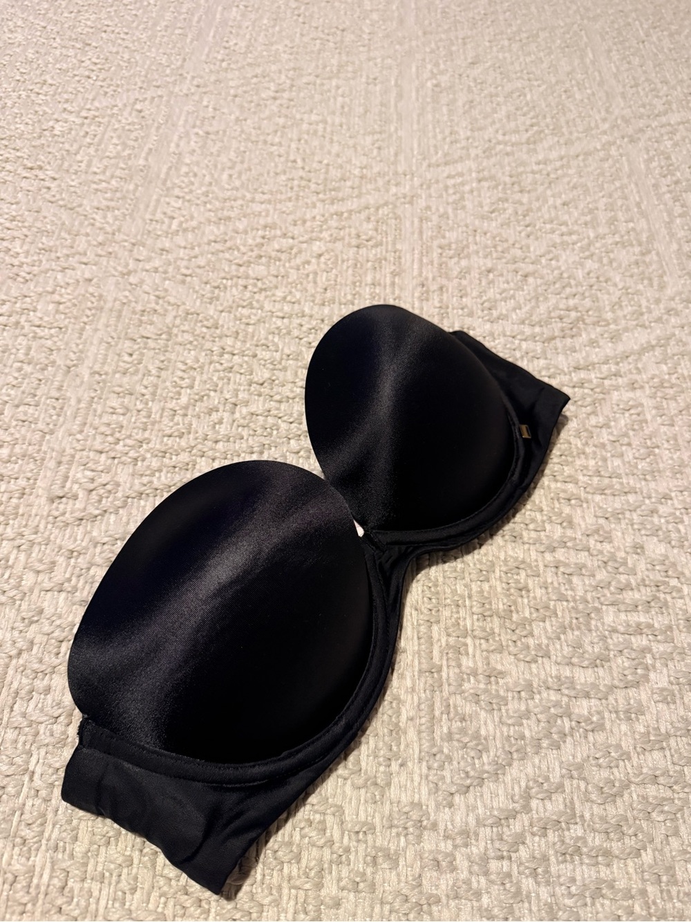 Victoria’s Secret Very Sexy Black Strapless Underwired Padded Push-up Bra 34C